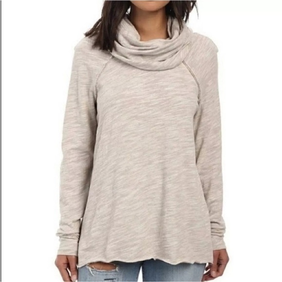FREE PEOPLE Beach Cocoon Tunic Sweater XS|S Oatmeal Slouchy Boho Casual - Picture 1 of 14